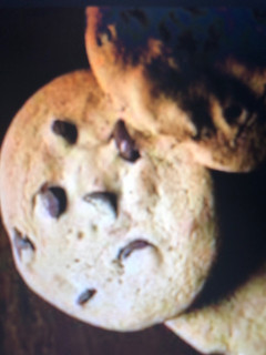 A picture of Keto chocolate chip cookies.