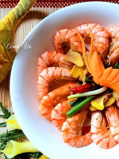 Hình của món Tôm hấp bia.