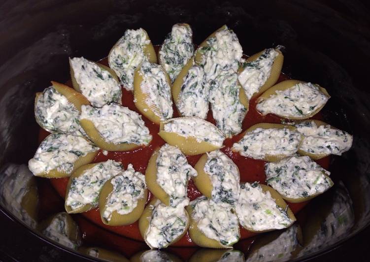 Simple Way to Make Super Quick Homemade Spinach Stuffed Shells