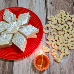 A picture of Kaju katli.