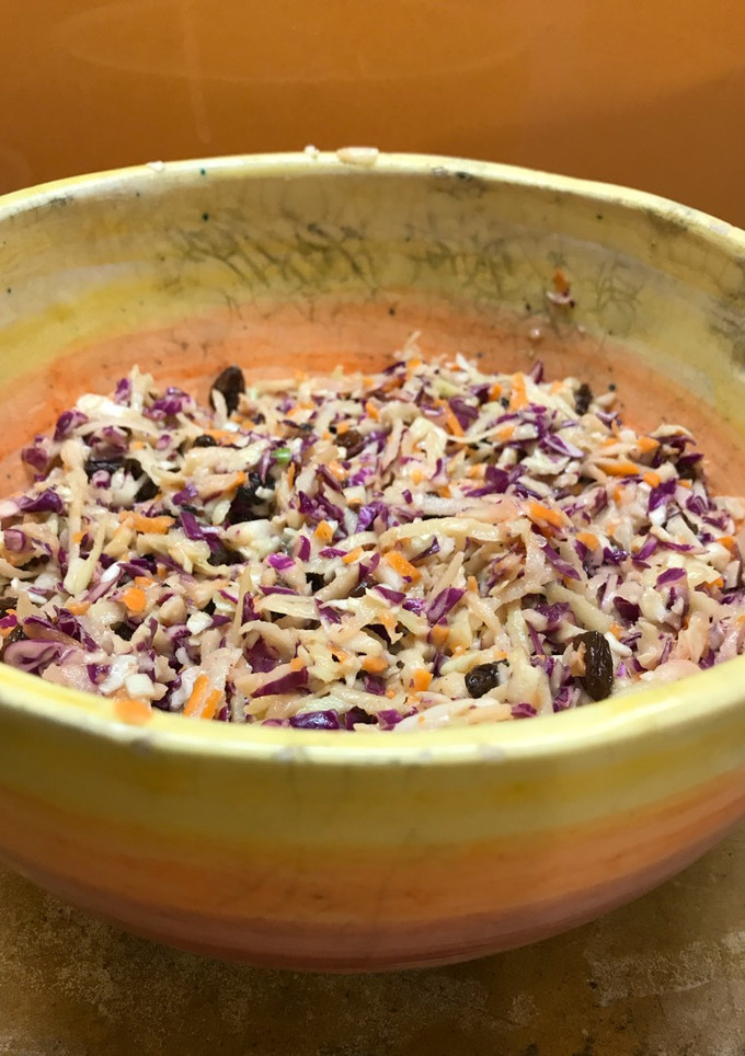 Una foto de Ensalada de repollo dulzona