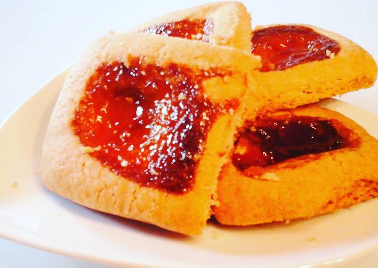 Recipe of Speedy Biscuits with Jam
