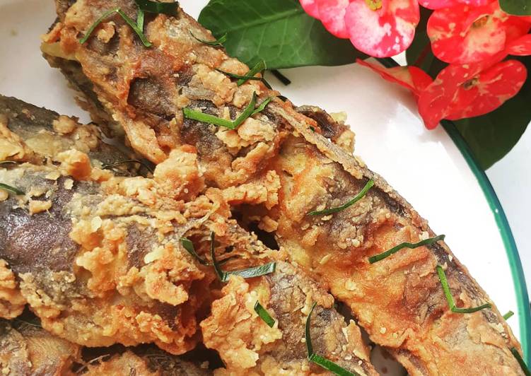 Lele Crispy Daun Jeruk