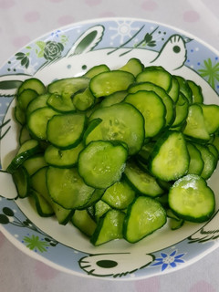 涼拌小黃瓜 的食譜成品照片