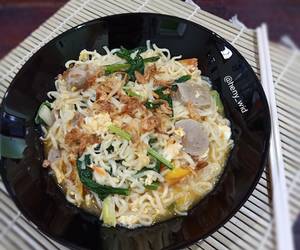 Resep Unik Mie Tektek Kuah Nyemek Gurih Mantul