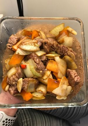 A picture of Fried short ribs with soy sauce.