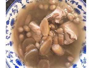 รูปของ ต้มถั่วลิสงหัวไชโป๊วกระดูกหมู🐽🤤