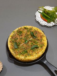 इंन्संन्ट खमण ढोकळा (instant khaman dhokla recipe in marathi) रेसिपी चे मुख्य फोटो