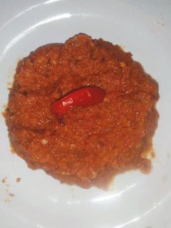 लहसुन की चटनी (Lahsun ki chutney recipe in hindi) रेसिपी मुख्य फोटो