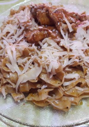 Una foto de Fideos caseros cintas🍝
