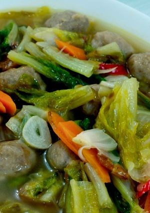 Foto resep Chinese cabbage with meatballs (Sawi Putih & Bakso Kuah)