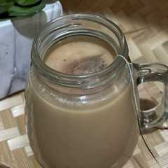 A picture of Teh tarik.