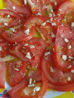 Una foto de Tomates aliñaos!!!
