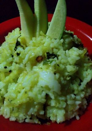 કાચી કૈરી ના ખટમીઠાં ભાત (Raw Mango Rice Recipe In Gujarati) રેસીપી મુખ્ય ફોટો