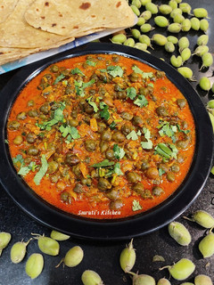 A picture of Hara Chana Masala हरा चना मसाला Lila chana nu shake.