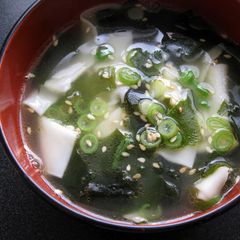 A picture of Dumpling Wrappers & Wakame Soup.