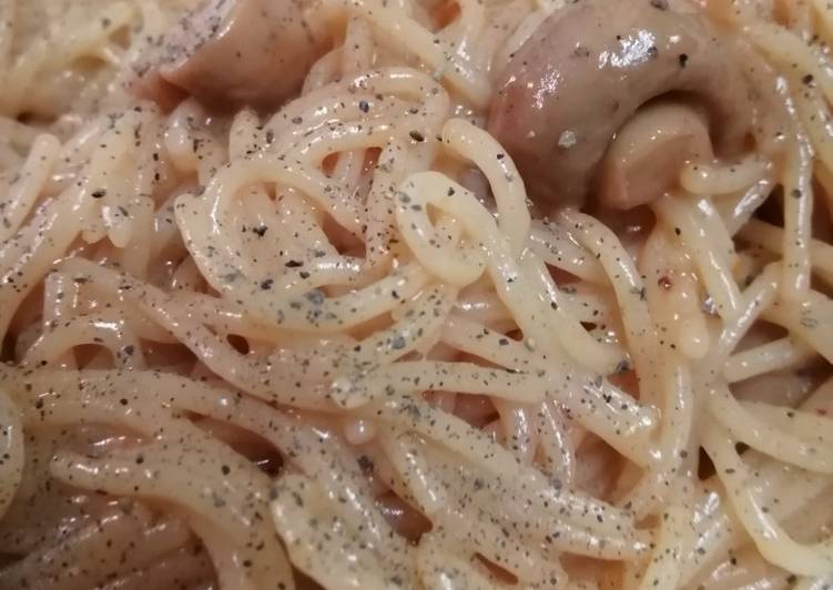 Steps to Prepare Quick Spaghetti with mushroom#themechallenge