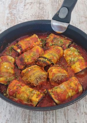 Une photo de Rouleaux d’aubergine au bœuf /riz