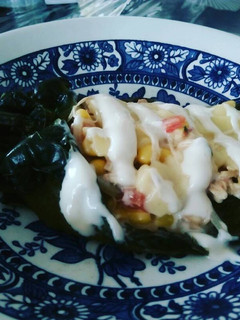Una foto de Chile relleno de Pollo