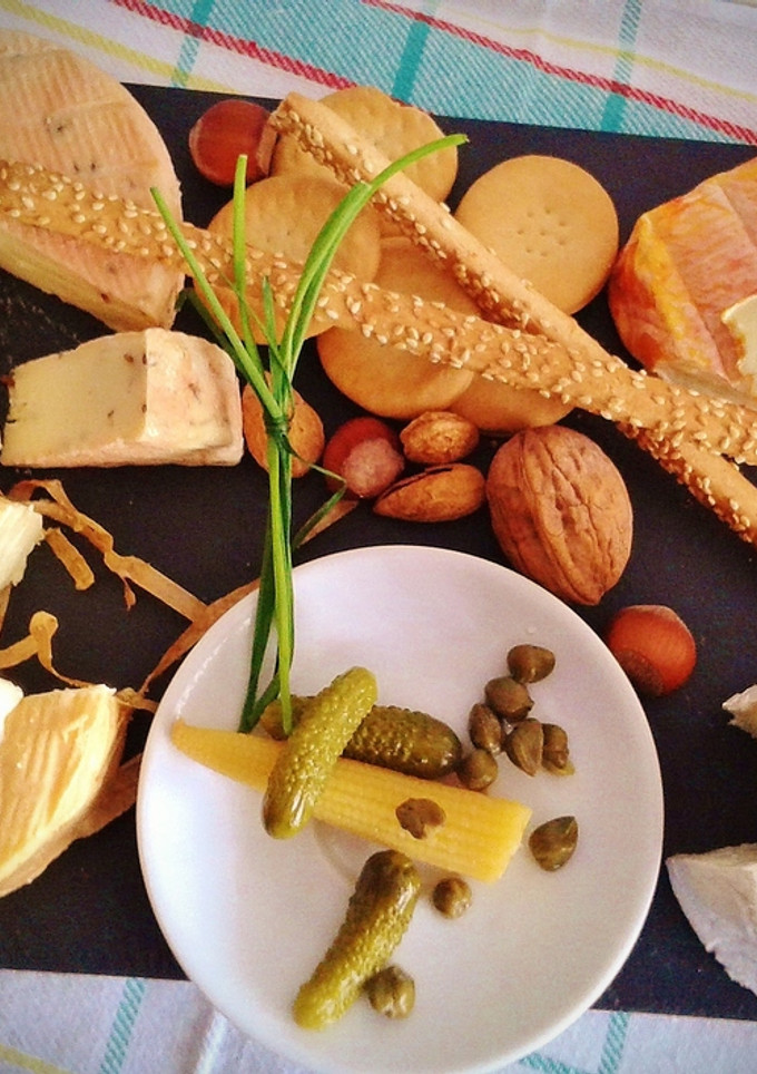 Una foto de Tabla de quesos franceses