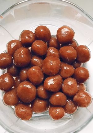 Hình của món Làm trân châu bằng bột sắn dây và milo.