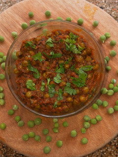 વટાણા નું શાક (Vatana Shak Recipe In Gujarati) રેસીપી મુખ્ય ફોટો