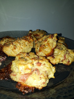 Una foto de Pancitos rellenos de jamón y queso