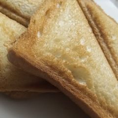 Chocolate spread sandwich 🥪 A picture of Chocolate spread sandwich 🥪.