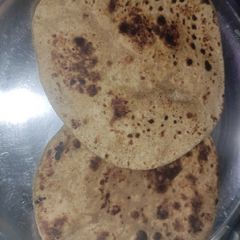 A picture of Masala paratha.
