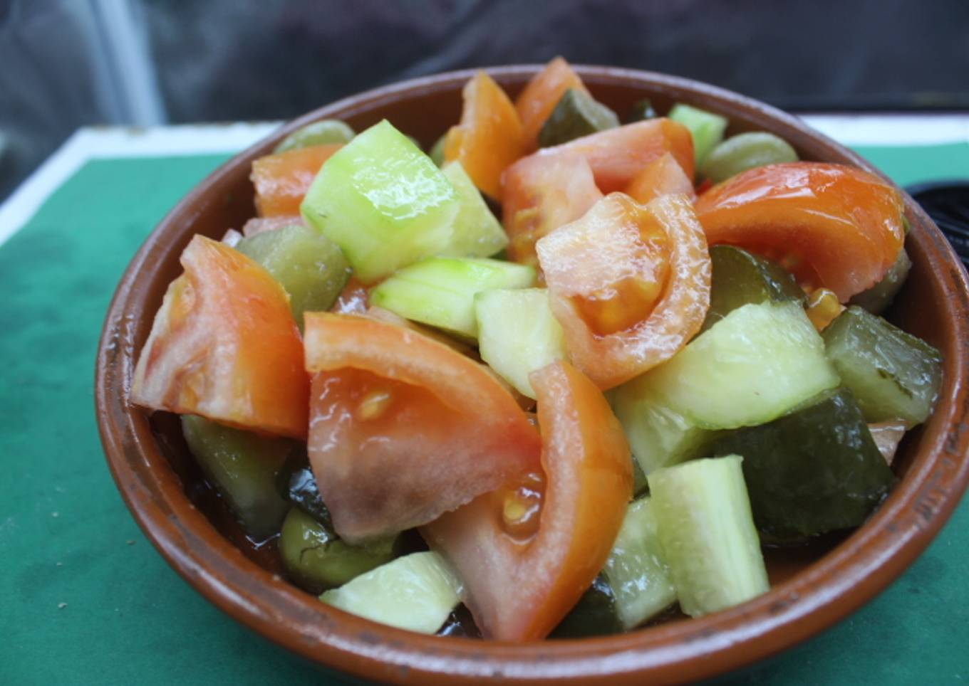 Mini ensalada de tomate y pepino