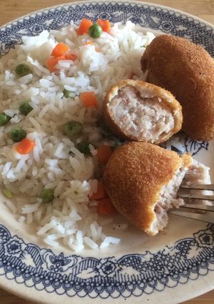 Una foto de Croquetas de papa y atún
