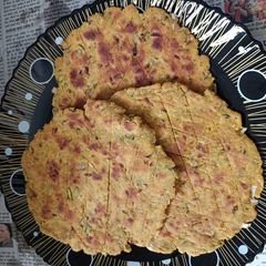 A picture of Sattu paratha.