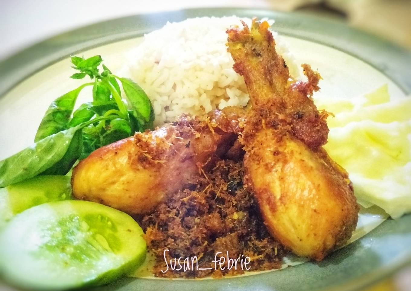 Ayam Goreng Lengkuas