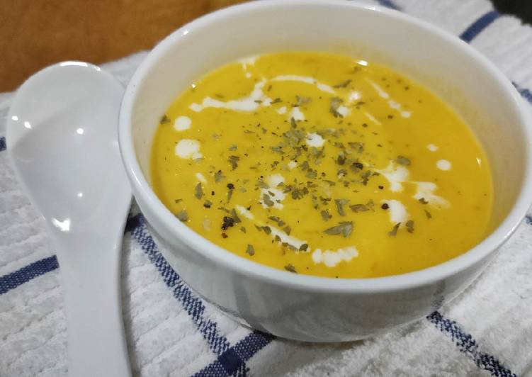 Sup labu kuning creamy ala italia