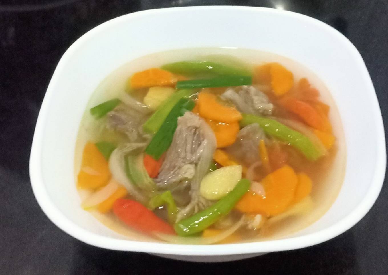 Sup Tom Yam Daging Sapi