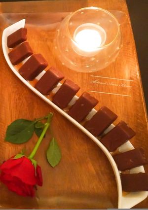 A picture of Healthy homemade orange-#chocolate bites.