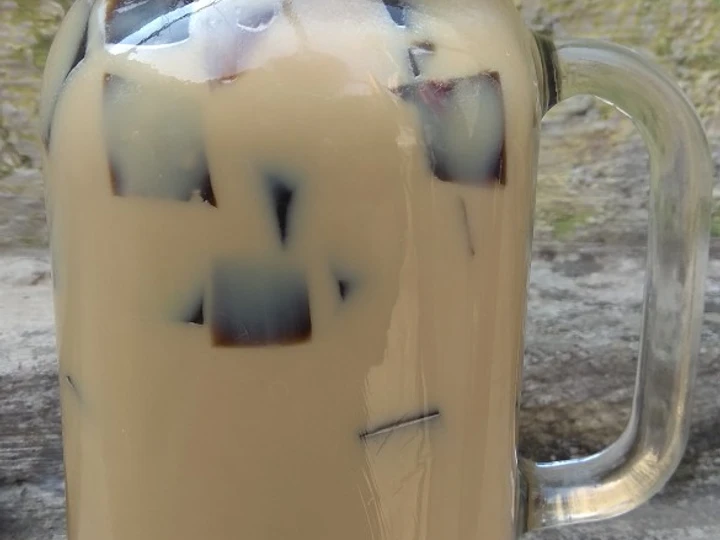 Langkah Mudah untuk Menyiapkan Resep 30#- es cappucino cincau yang Sempurna Anti Ribet, Lezat Sekali
