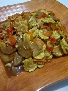 Foto resep Tumis putren dan baso