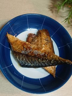 煎鯖魚 的食譜成品照片