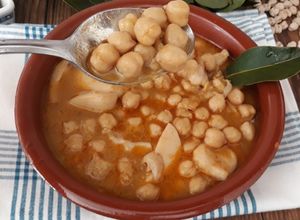 Una foto de Garbanzos con choco