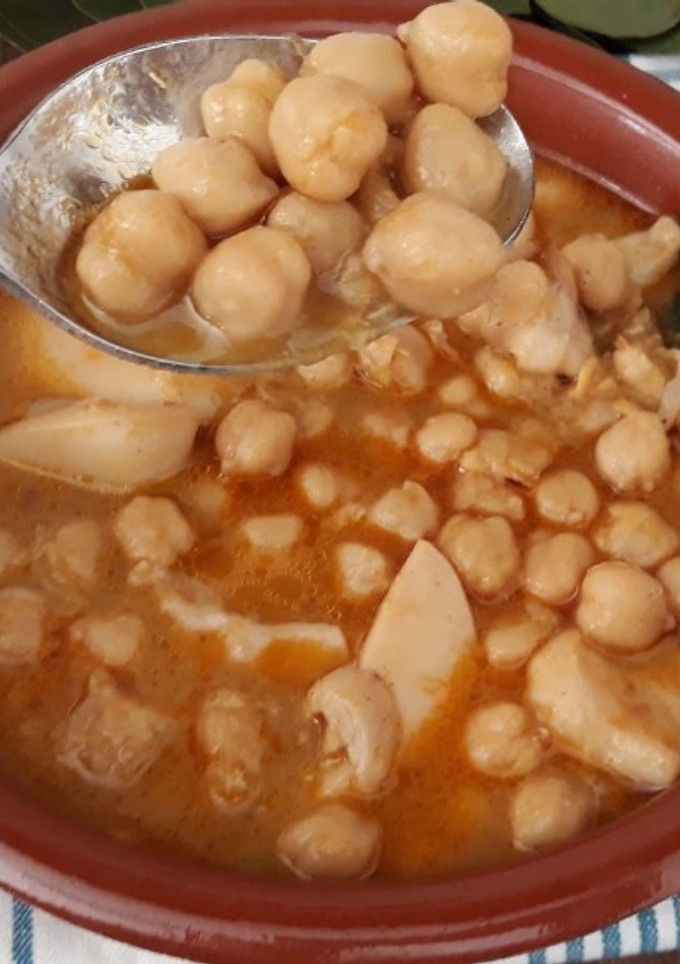 Una foto de Garbanzos con choco