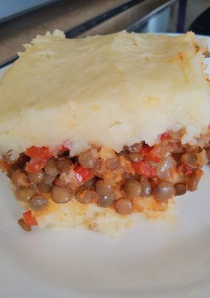 Una foto de Pastel de papa con relleno de lentejas