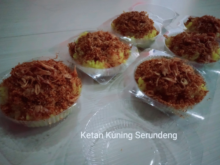  Resep membuat Ketan Kuning Serundeng dijamin spesial