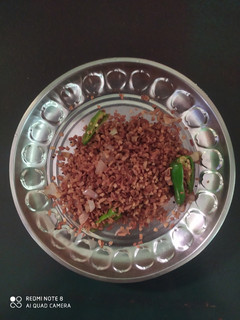 சிகப்பு அவல் உப்புமா (Red Poha Upma) for diet செய்முறை முக்கிய புகைப்படம்