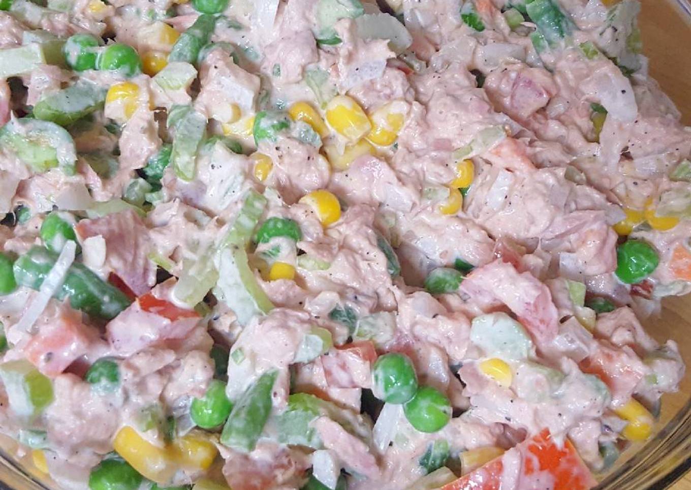 Atún y Vegetales/Ensalada Rica