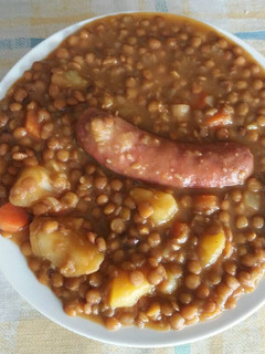 Una foto de Lentejas con chorizo🍜