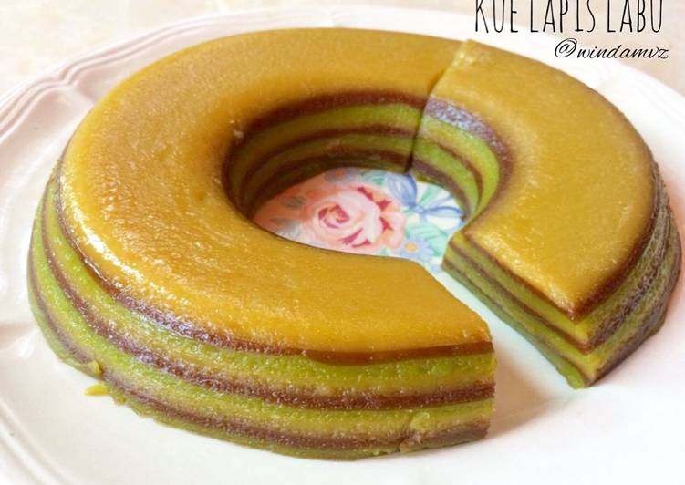 Kue lapis labu