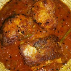A picture of Fish curry.