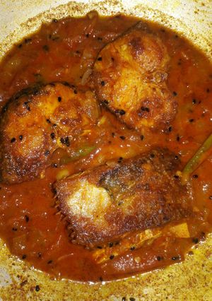 A picture of Fish curry.