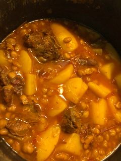 عکسی از دستور آبگوشت به روش دیزی سنگی